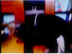 Absorbiendole el rabo